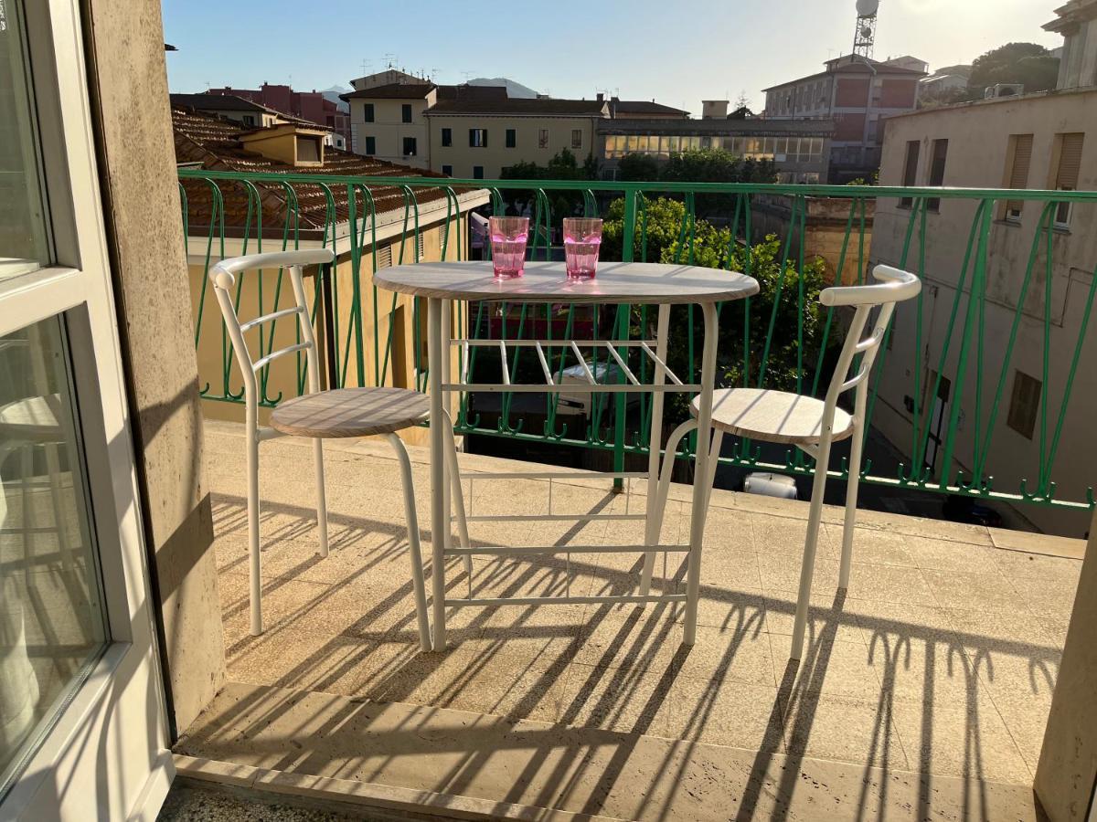Bed And Coffee Rooms Portoferraio Esterno foto