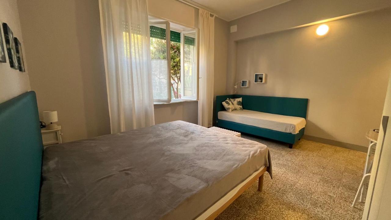 Bed And Coffee Rooms Portoferraio Esterno foto